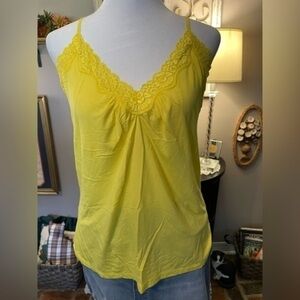Apostrophe Stretch Tank Top Lemon Yellow